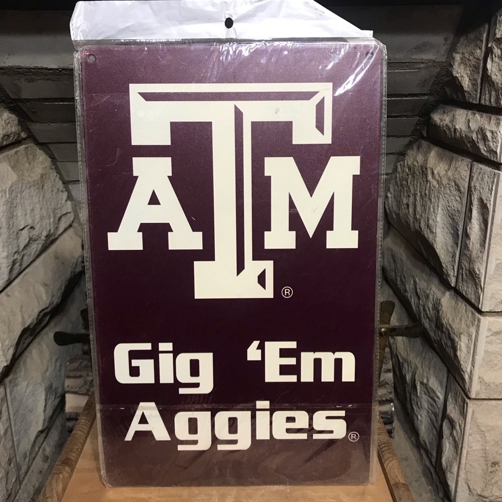 New Texas A&M Aggies Metal Sign 10”x15.75” Collegiate Licensed Product Packaged